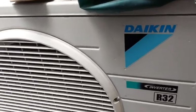 Daikin AC fan not working